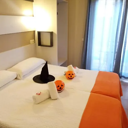 Konukevi Termes Sitges