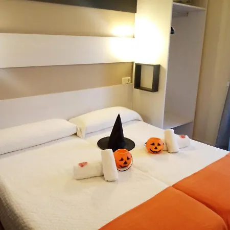 特尔梅斯旅馆 4* 锡切斯