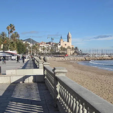Konukevi Termes Sitges