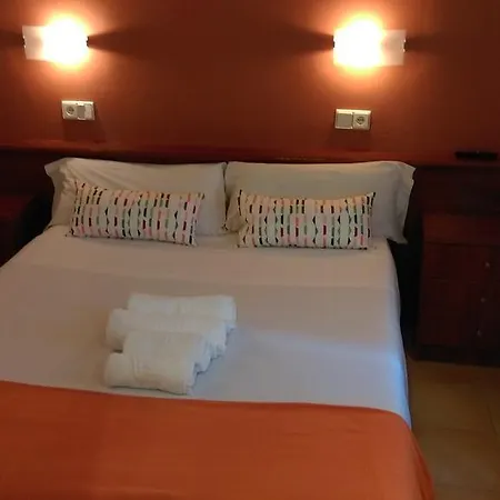 特尔梅斯旅馆 4* 锡切斯