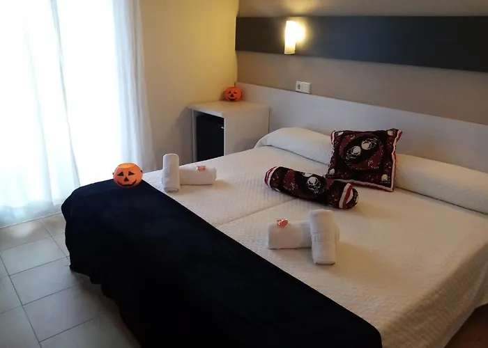 Konukevi Termes Sitges