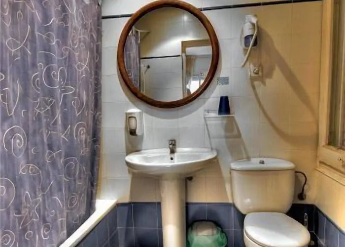 特尔梅斯旅馆 3* 锡切斯